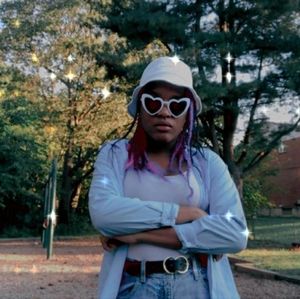 Meet your Posher, Harmony